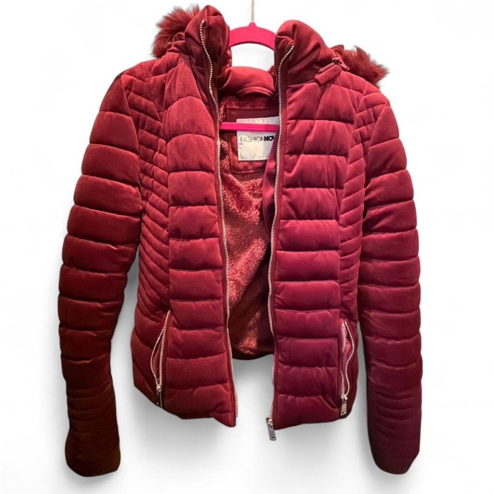 Fashion Nova Burgundy Puffer Jacket